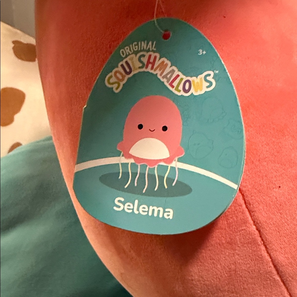 Squishmallows Selema Pink Large Jellyfish - Picture 5 of 7